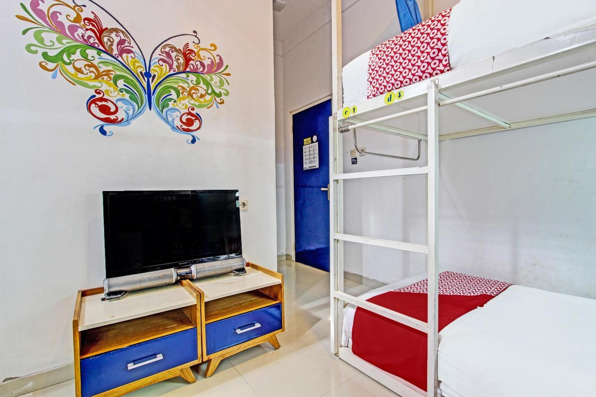 Oyo 91952 Oase Hostel Yogyakarta Extérieur photo